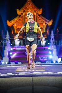 BIB: 92277
                            <button type="button" onclick="openModal(22643912)" class="btn btn-primary btn-sm float-right btn-popup" data-toggle="modal" data-target=".modal-high-quality">
                        <i class="fas fa-shopping-cart"></i> Add to Cart
                    </button>
                                            <button type="button" onclick="isThisMe(22643912, true)" class="btn btn-success btn-sm float-right btn-popup btn-isme hidden" data-toggle="tooltip" data-placement="bottom" title="นี่คือรูปของคุณใช่ไหม คลิกที่นี่เพื่อเอาเข้าอัลบั้ม">
                        <i class="fas fa-plus"></i> Add to album
                    </button>
                    <button type="button" onclick="isThisMe(22643912, false)" class="btn btn-warning btn-sm float-right btn-popup btn-isnotme hidden">
                        <i class="fas fa-ban"></i> Remove from album
                    </button>